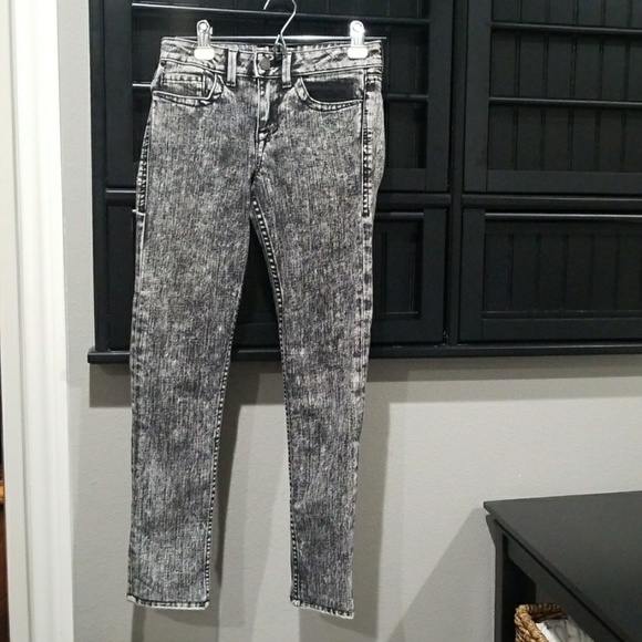 William Rast Jeans - Picture 2 of 6